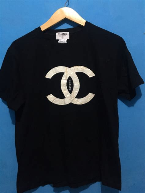 chanel tee shirt 2018|Chanel tee shirts vintage.